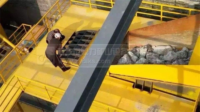 ʯCb